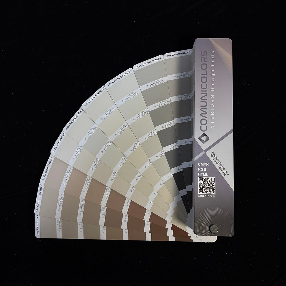 Pantonera Comunicolor Interiors con colores decorativos para proyectos de interiores